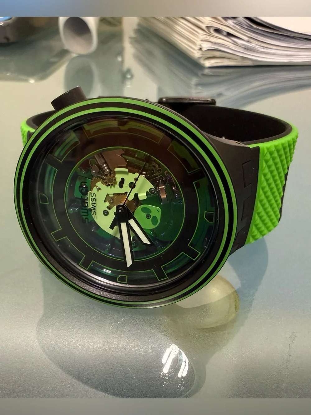Swatch 47mm Big Bold Planets Come in Peace! Quartz SB01B125 Watch Brand New